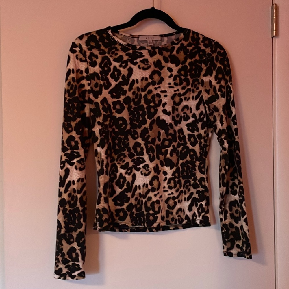 Long sleeve, cheetah print shirt, small